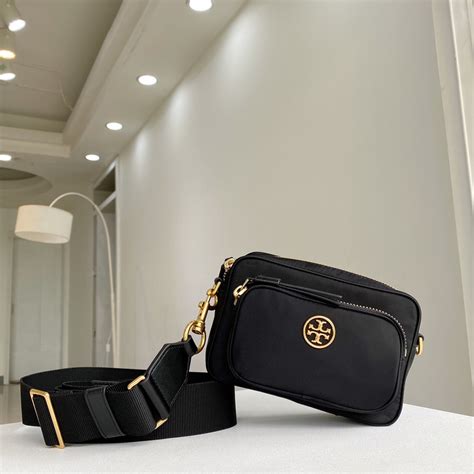 tory burch selempang.